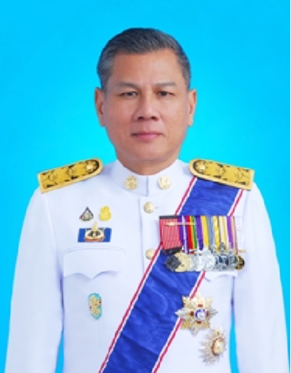 นายวรญาณ 